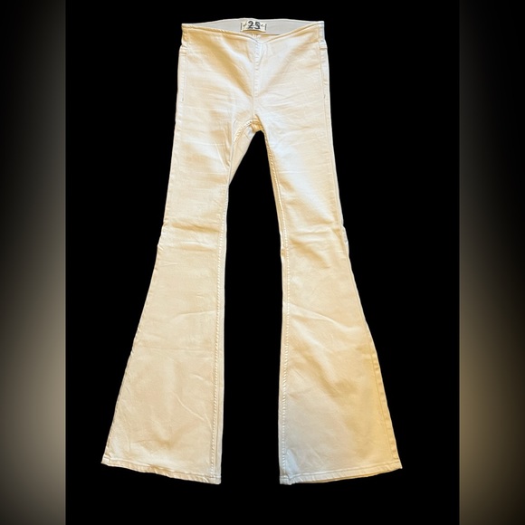 Free People Pants Women’s Size 25 Flare Bell Bottoms Midrise Cream White - Picture 4 of 6